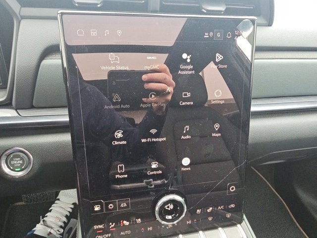 New 2026 GMC Terrain AT4 w/ Convenience Package III image 27