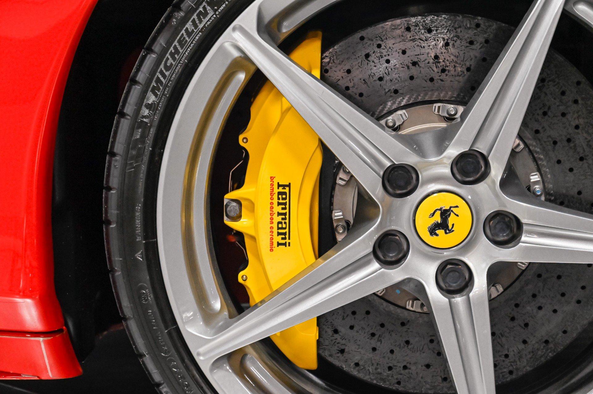 Used 2013 Ferrari 458 Spider RWD image 48