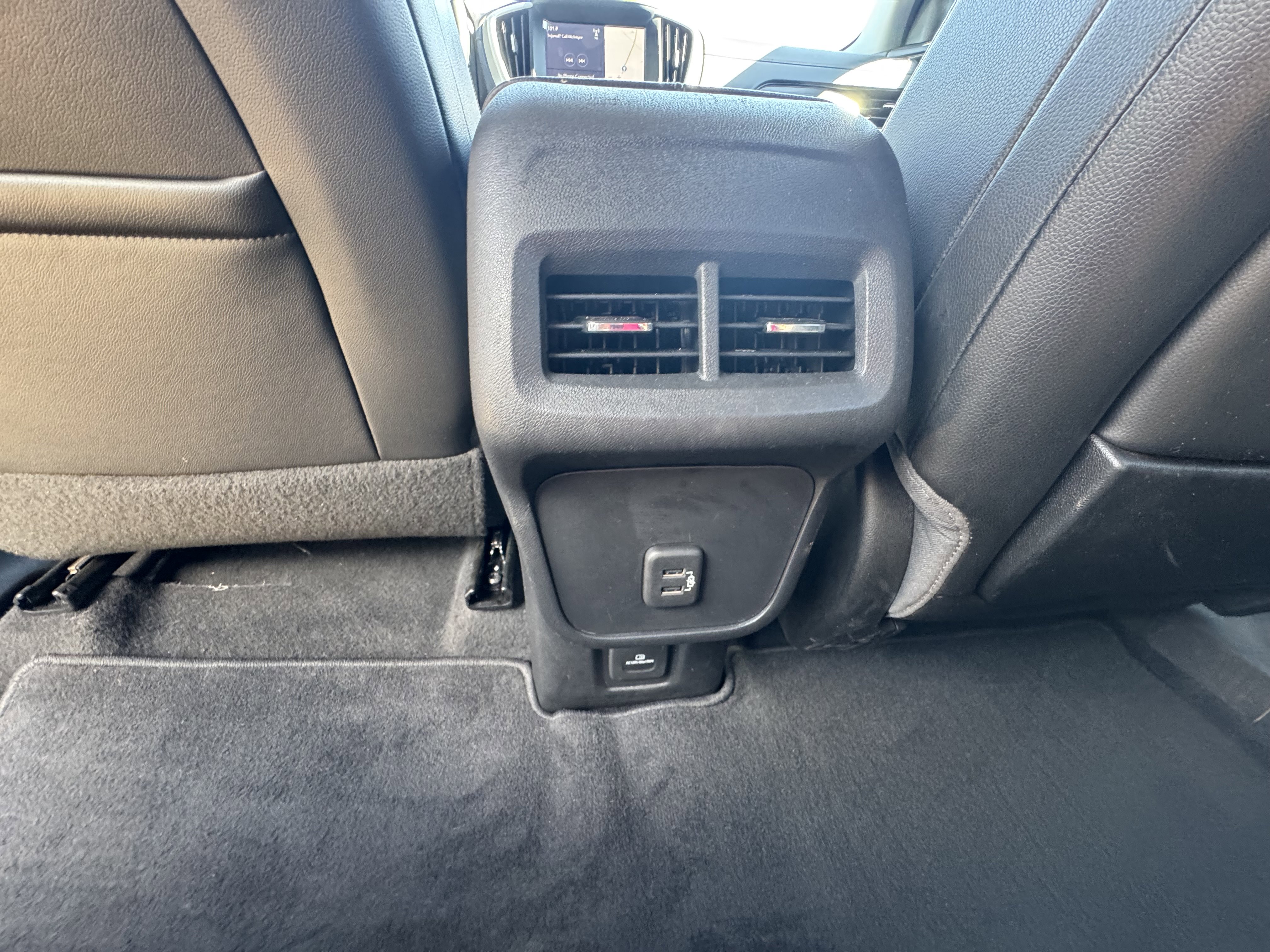 Used 2021 GMC Terrain SLT w/ Infotainment Package II image 9