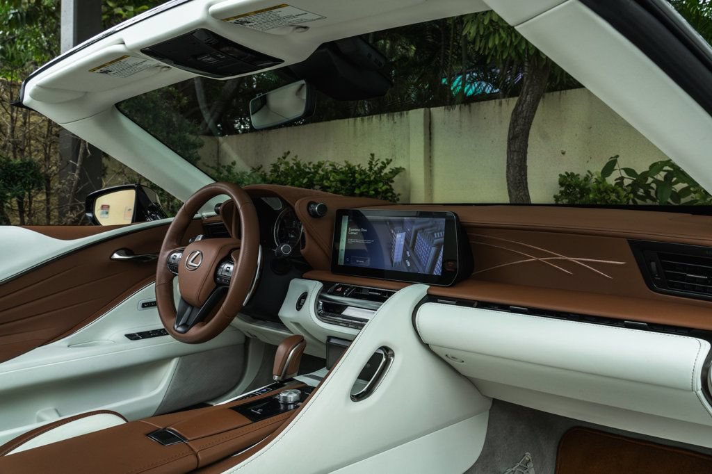 Used 2026 Lexus LC 500 Convertible w/ Inspiration Series RWD image 25