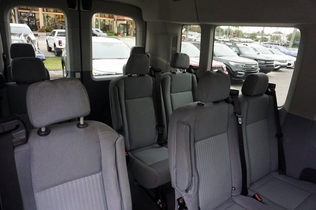Used 2015 Ford Transit 350 XLT image 10