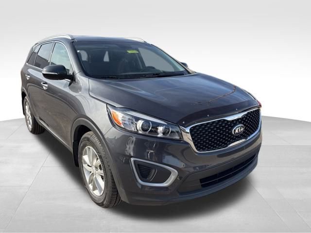 Used 2016 Kia Sorento LX w/ LX Convenience Package image 1