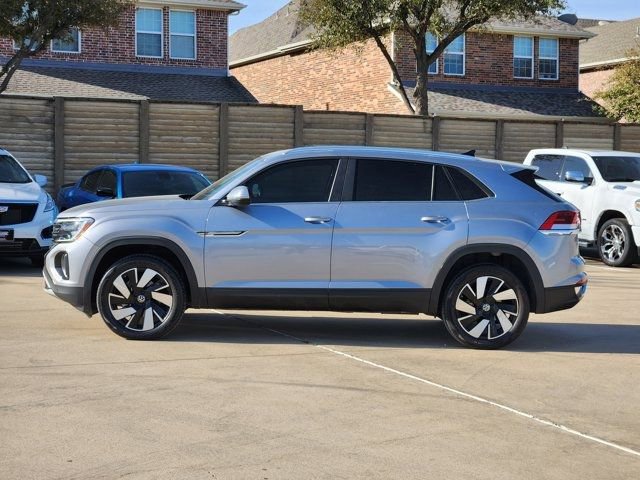 Used 2024 Volkswagen Atlas Cross Sport SE image 13