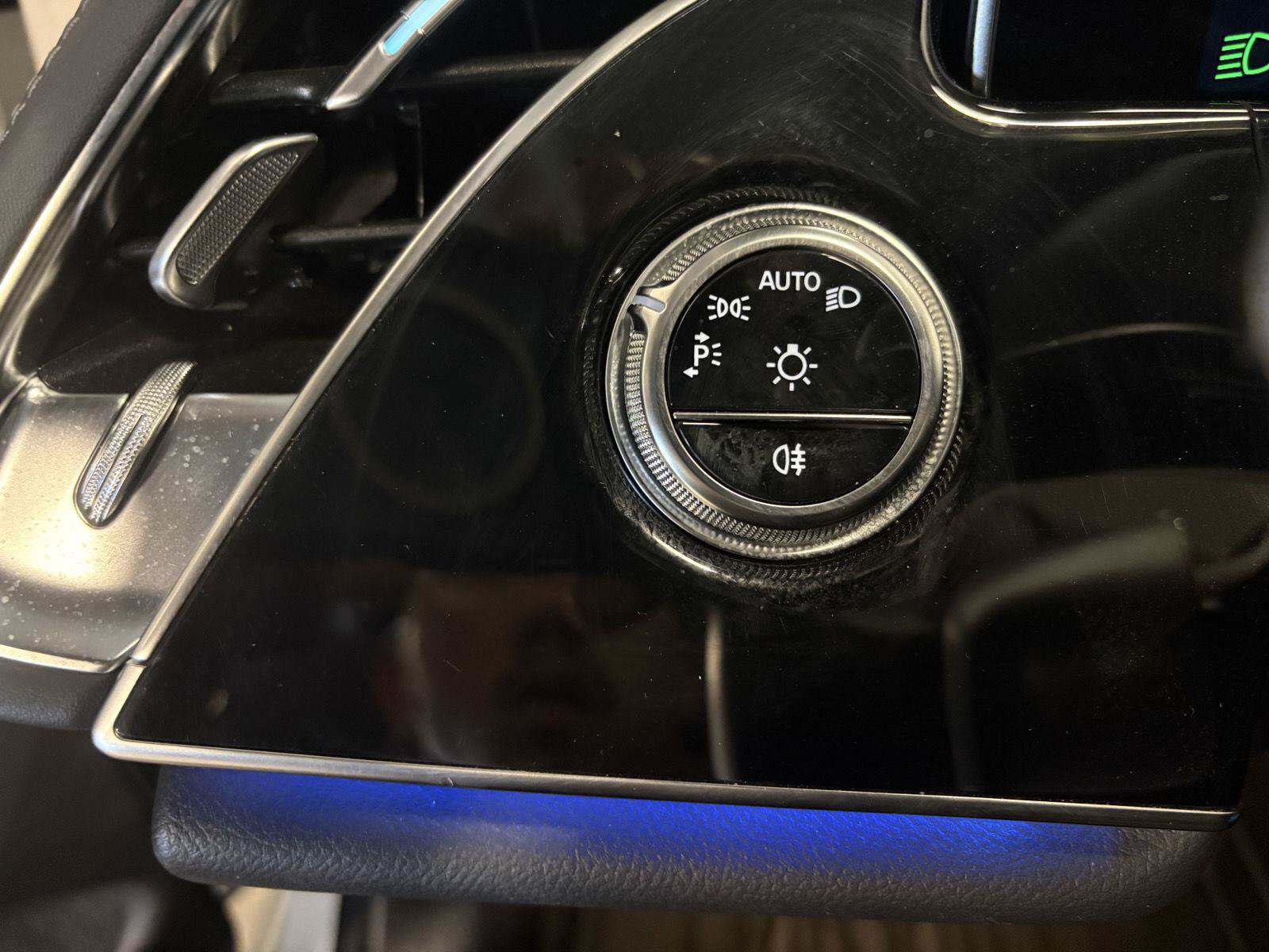 Used 2025 Mercedes-Benz E 350 4MATIC Sedan image 23