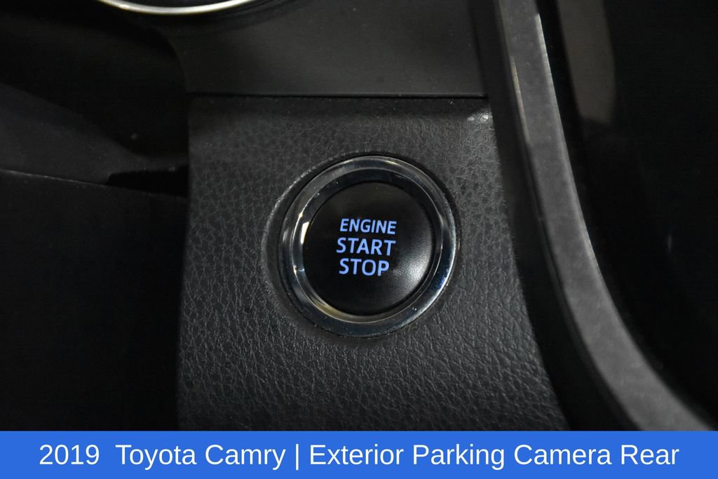 Used 2019 Toyota Camry SE w/ Audio Package image 14