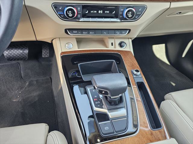 Used 2023 Audi Q5 2.0T Premium Plus w/ Premium Plus Package image 11