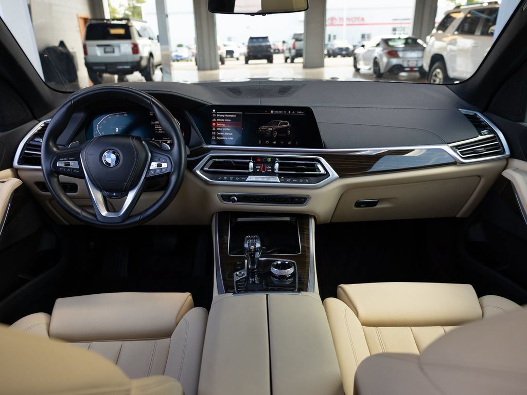 Used 2021 BMW X5 xDrive40i w/ Executive Package 3 AWD/4WD image 22