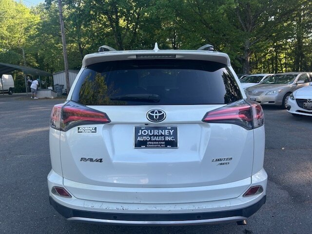Used 2016 Toyota RAV4 Limited w/ Advanced Technology Package AWD/4WD image 4