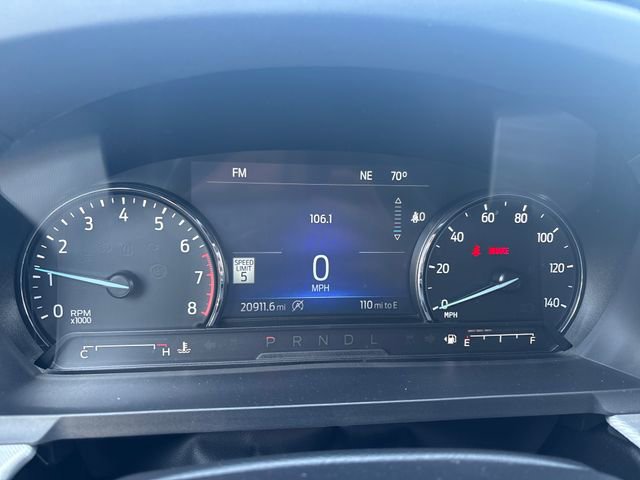 Used 2024 Ford Explorer XLT w/ Equipment Group 202A AWD/4WD image 19