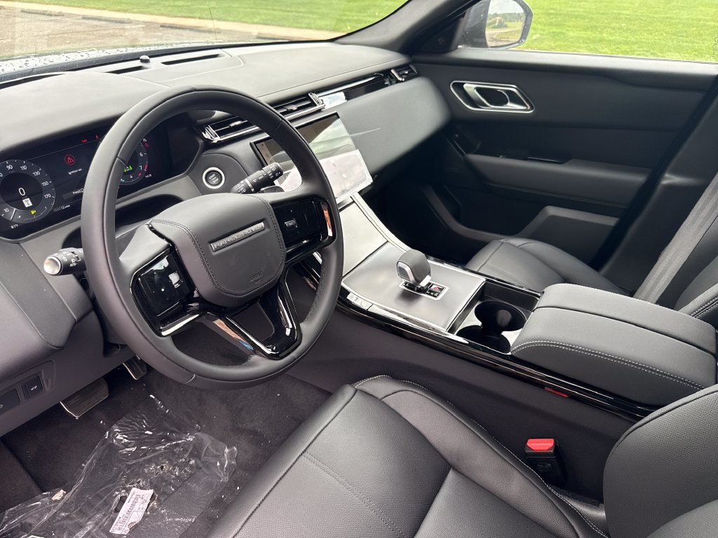 New 2026 Land Rover Range Rover Velar Belgravia AWD/4WD image 12