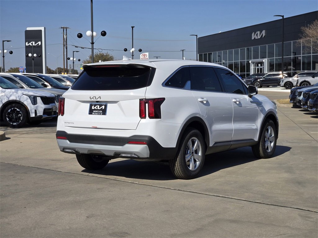 New 2026 Kia Sorento LX image 4