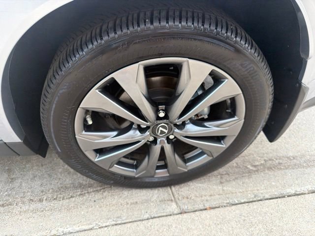 Certified 2024 Lexus UX 250h F Sport FWD image 40