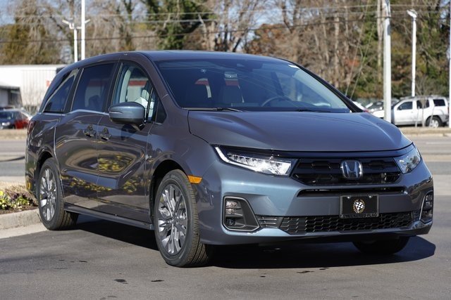 New 2026 Honda Odyssey Touring image 19