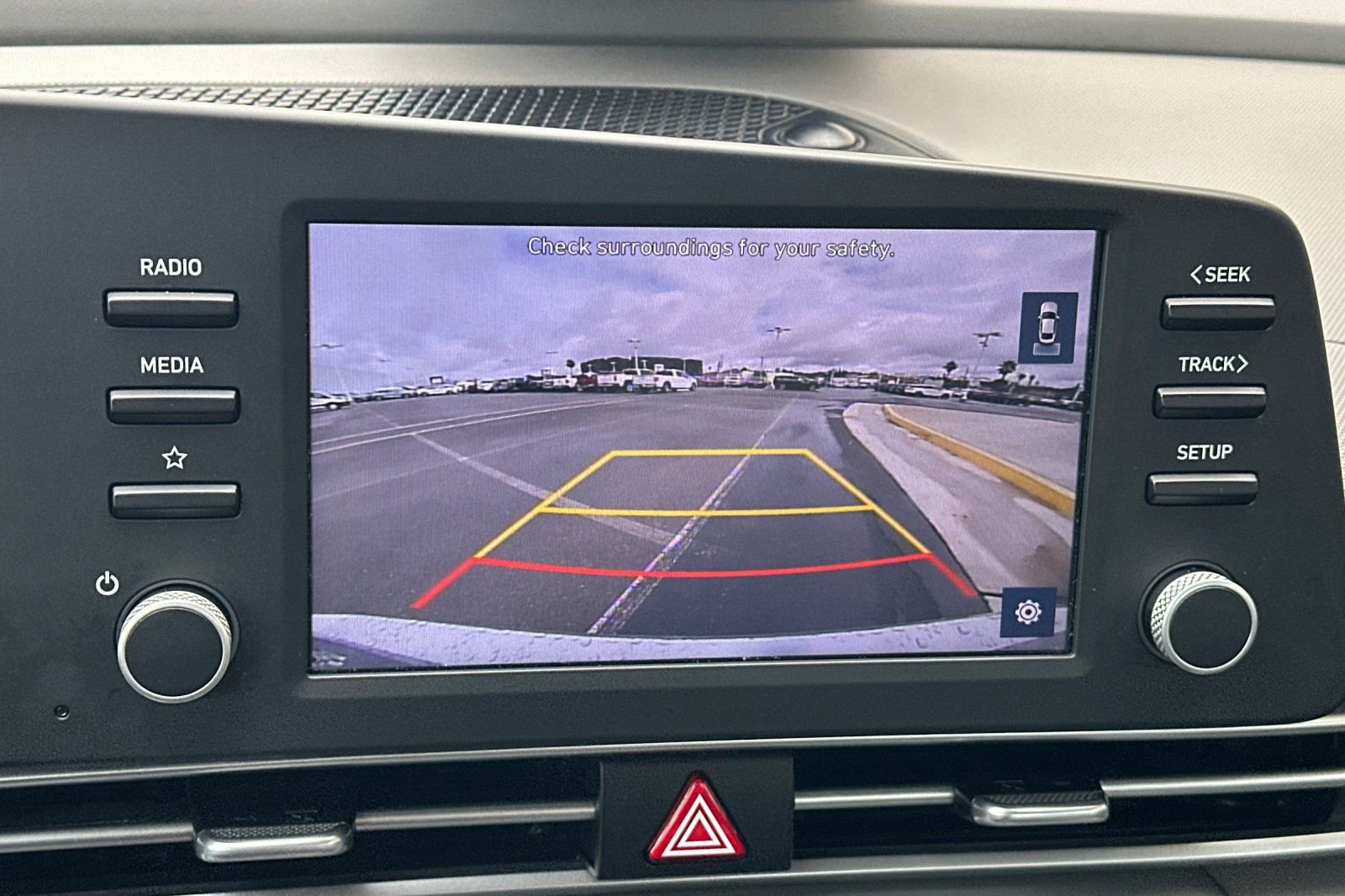 Used 2021 Hyundai Elantra SEL FWD image 17