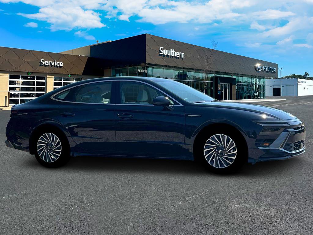 New 2025 Hyundai Sonata SEL image 11