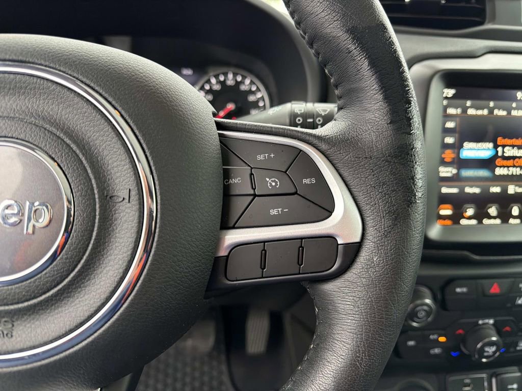 Used 2023 Jeep Renegade Altitude w/ Sun/Sound Group image 29