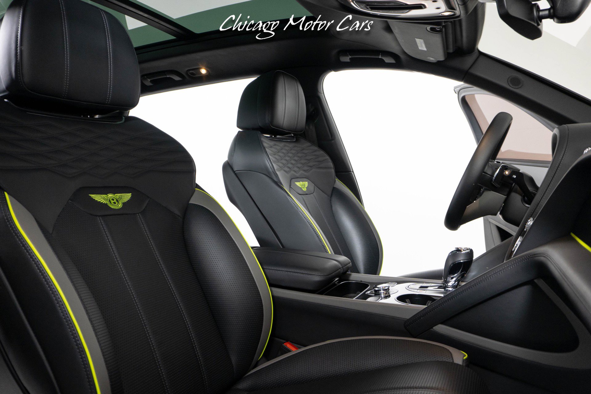 Used 2023 Bentley Bentayga Extended Wheelbase image 38