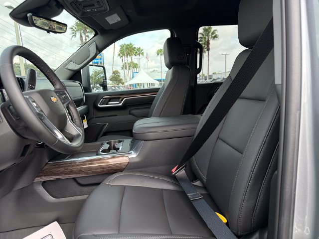 New 2026 Chevrolet Silverado 3500 LT w/ Safety Package AWD/4WD image 16