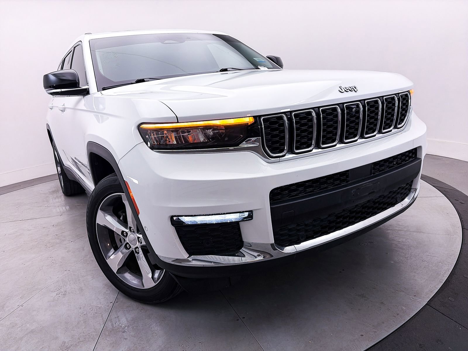 Used 2021 Jeep Grand Cherokee L Limited w/ Luxury Tech Group II AWD/4WD image 8