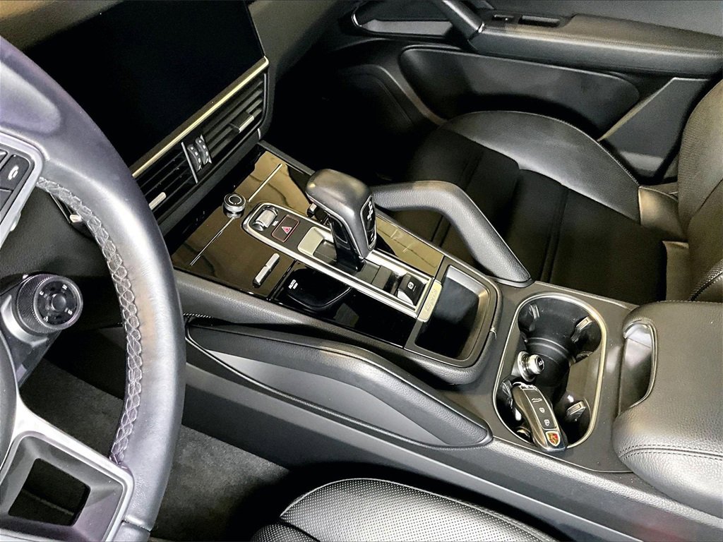 Certified 2022 Porsche Cayenne E-Hybrid image 20