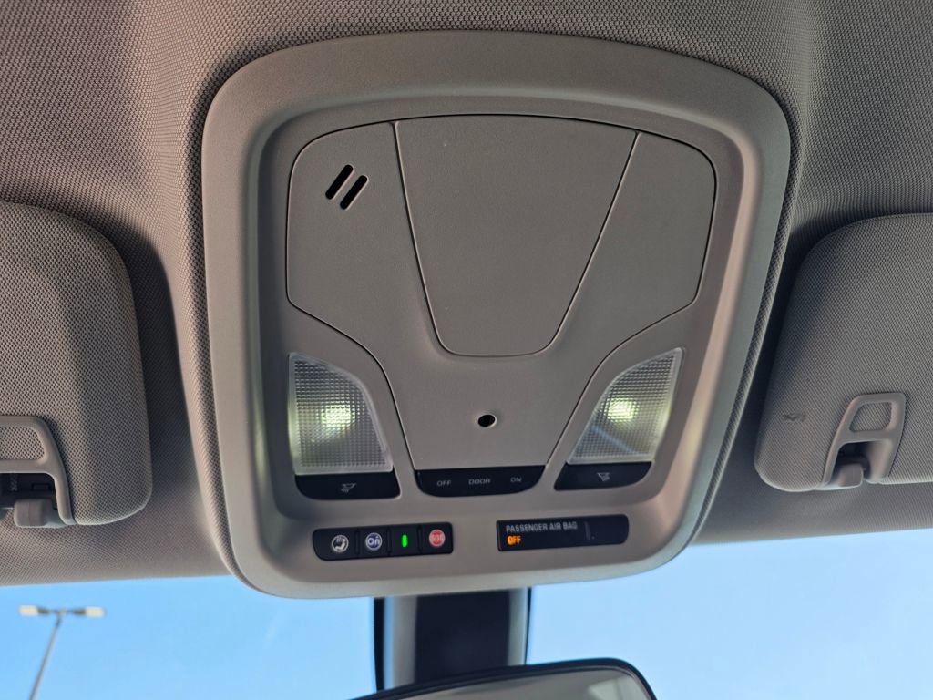 Used 2020 Chevrolet Impala LT image 23