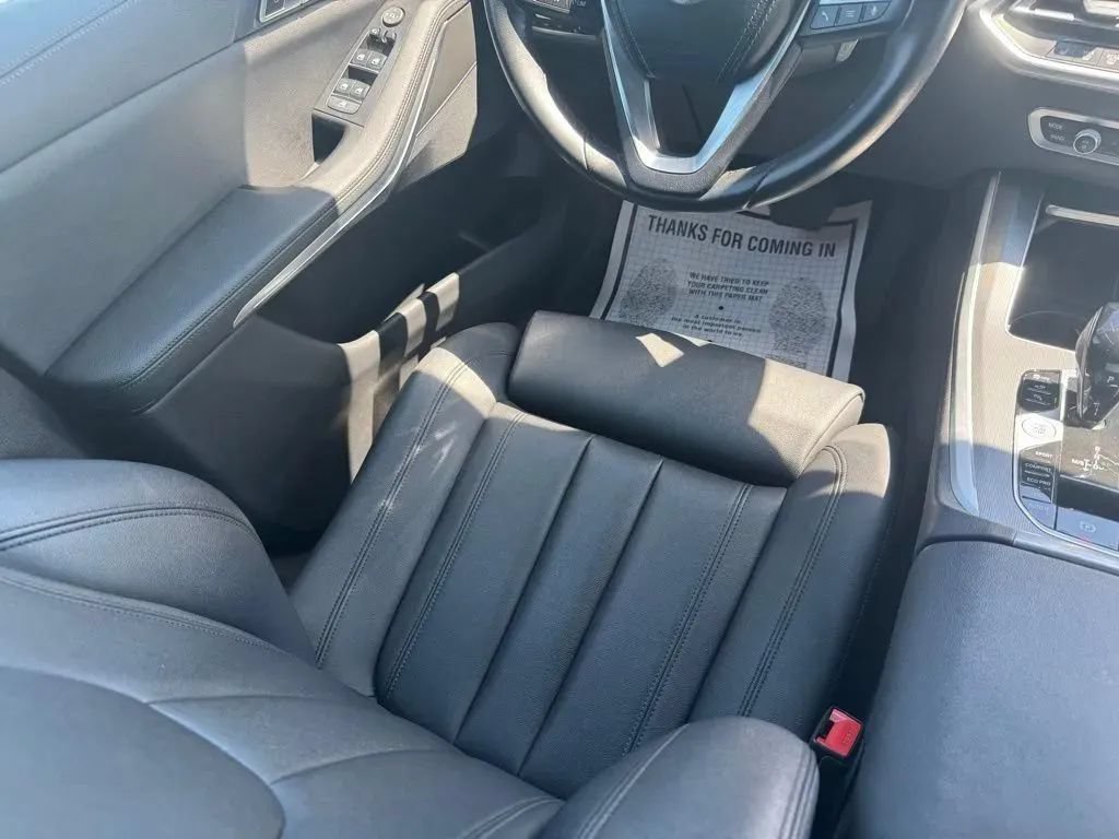Used 2022 BMW X5 xDrive40i w/ Premium Package AWD/4WD image 22