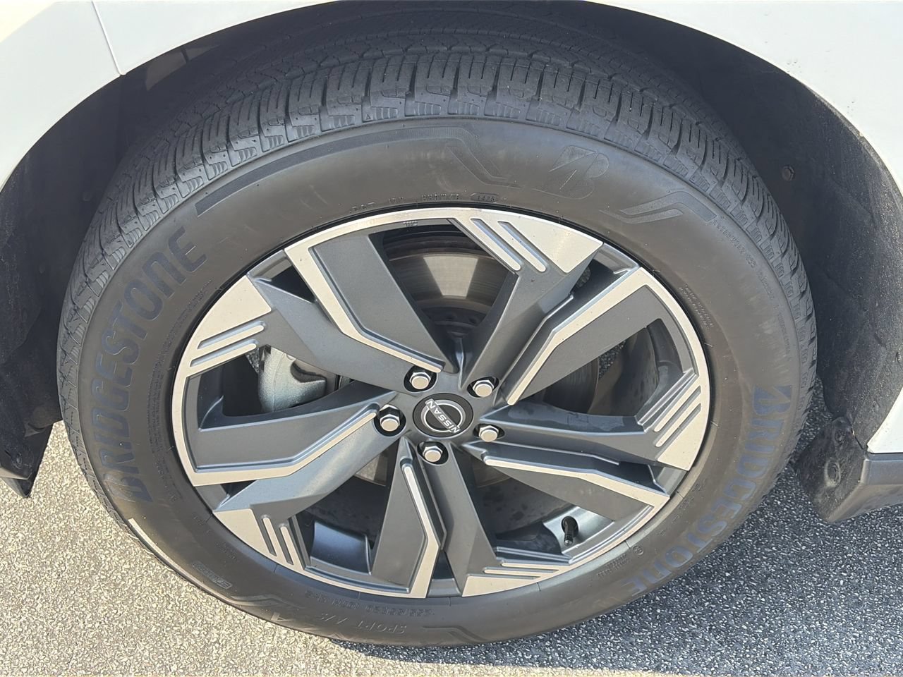 Certified 2025 Nissan Murano SL AWD/4WD image 9