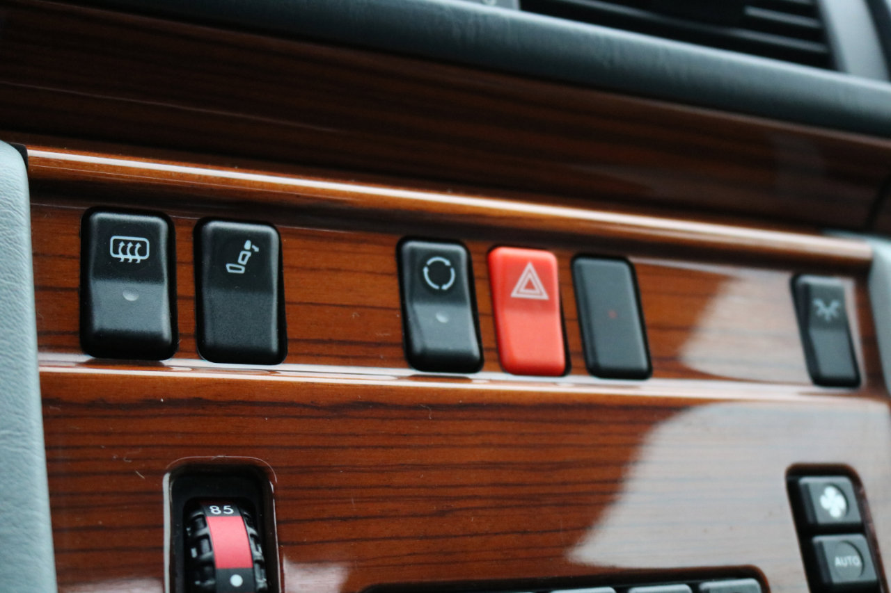 Used 1993 Mercedes-Benz 300 E 2.8 image 29