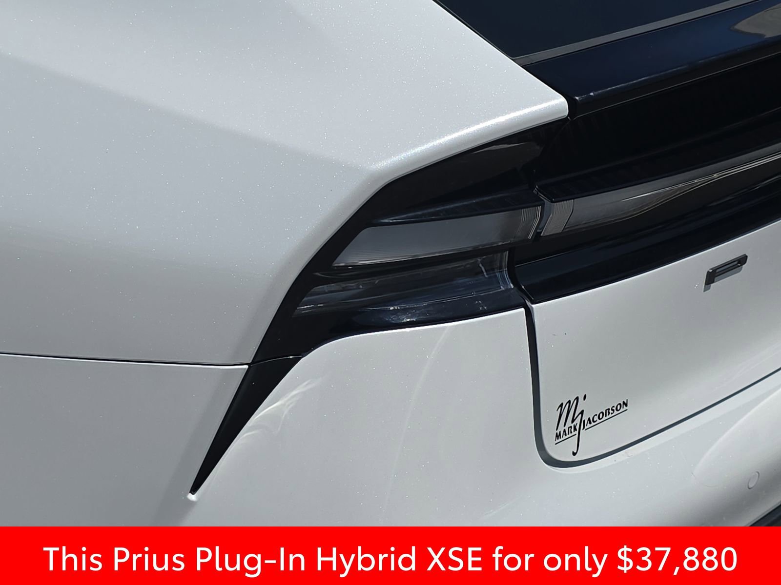 Used 2026 Toyota Prius Plug-In Hybrid FWD image 42