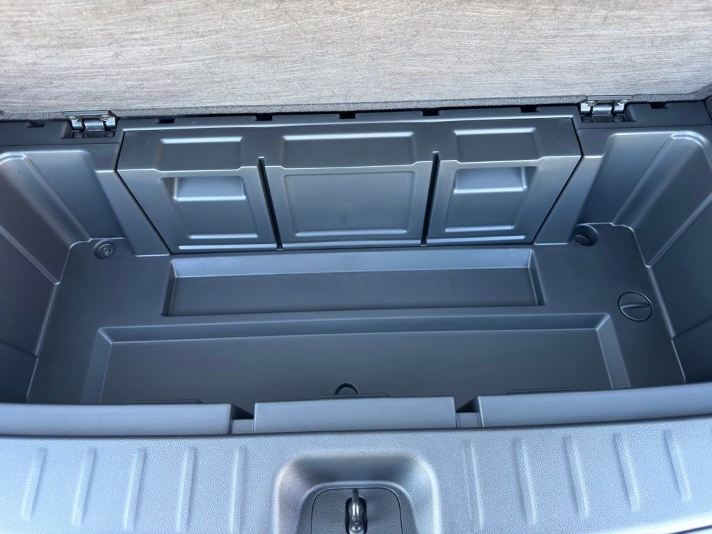 New 2026 Nissan Pathfinder SL w/ SL Premium Package image 18