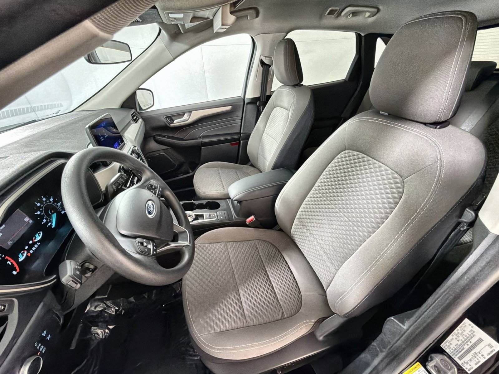 Used 2021 Ford Escape SE image 13