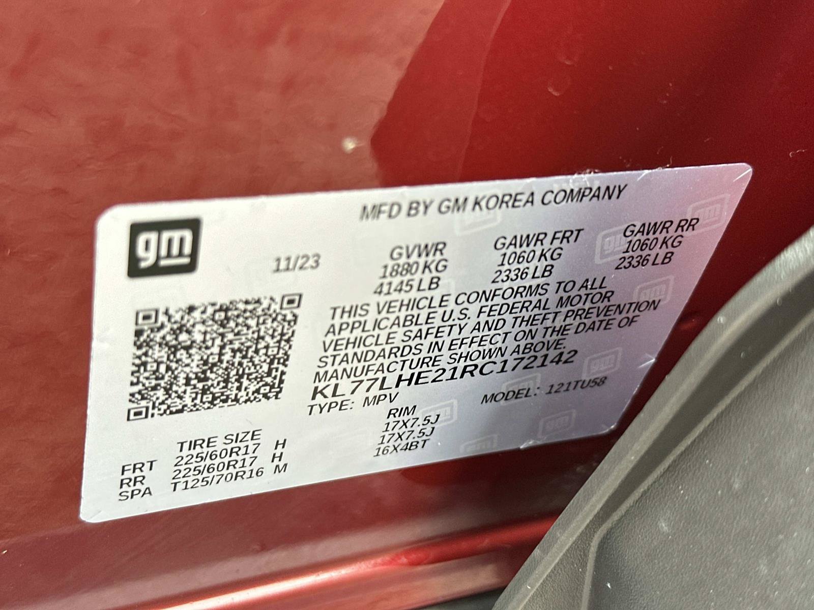 Certified 2024 Chevrolet Trax LT w/ Driver Confidence Package FWD image 17