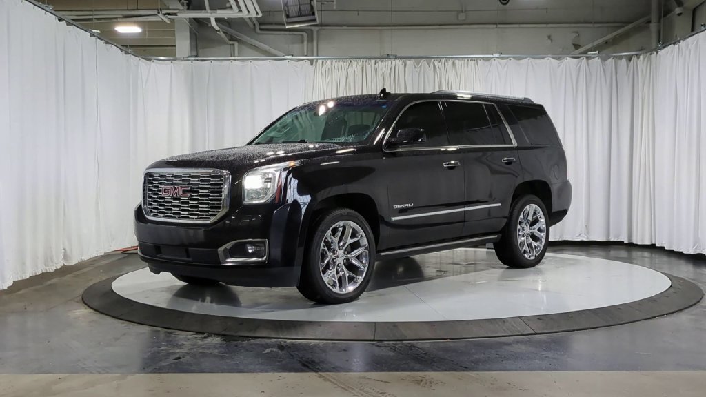 Used 2019 GMC Yukon Denali w/ Denali Ultimate Package AWD/4WD image 5