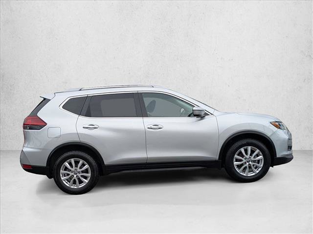 Used 2020 Nissan Rogue SV video 4