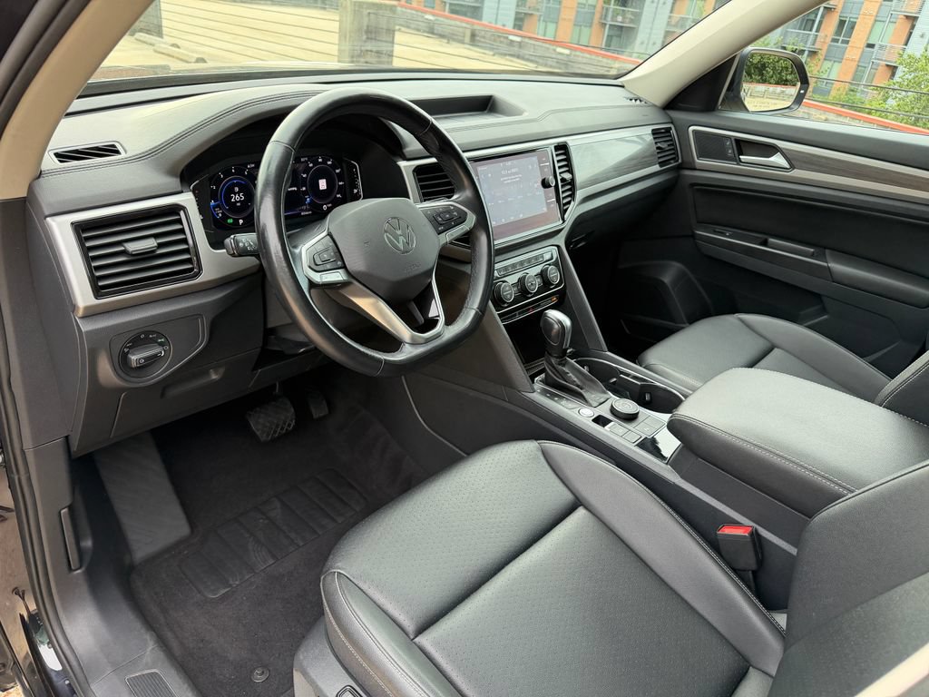 Used 2021 Volkswagen Atlas SEL AWD/4WD image 8