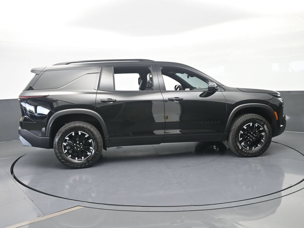 Used 2026 Chevrolet Traverse Z71 AWD/4WD image 7