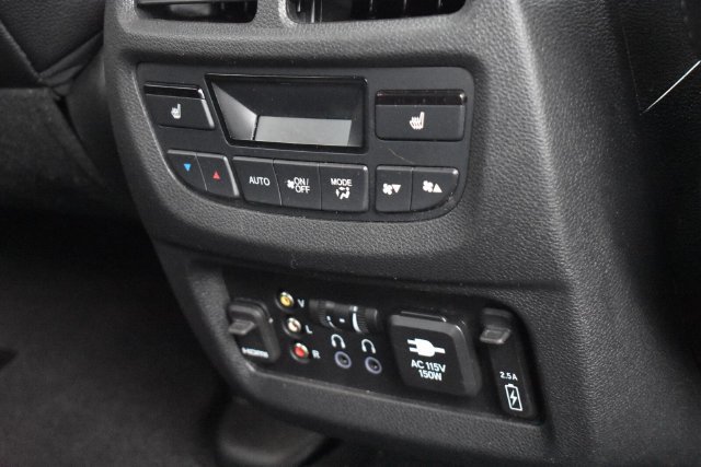 Used 2017 Honda Pilot Elite image 17