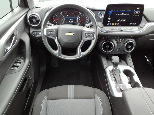 Certified 2024 Chevrolet Blazer LT w/ Convenience Package image 5