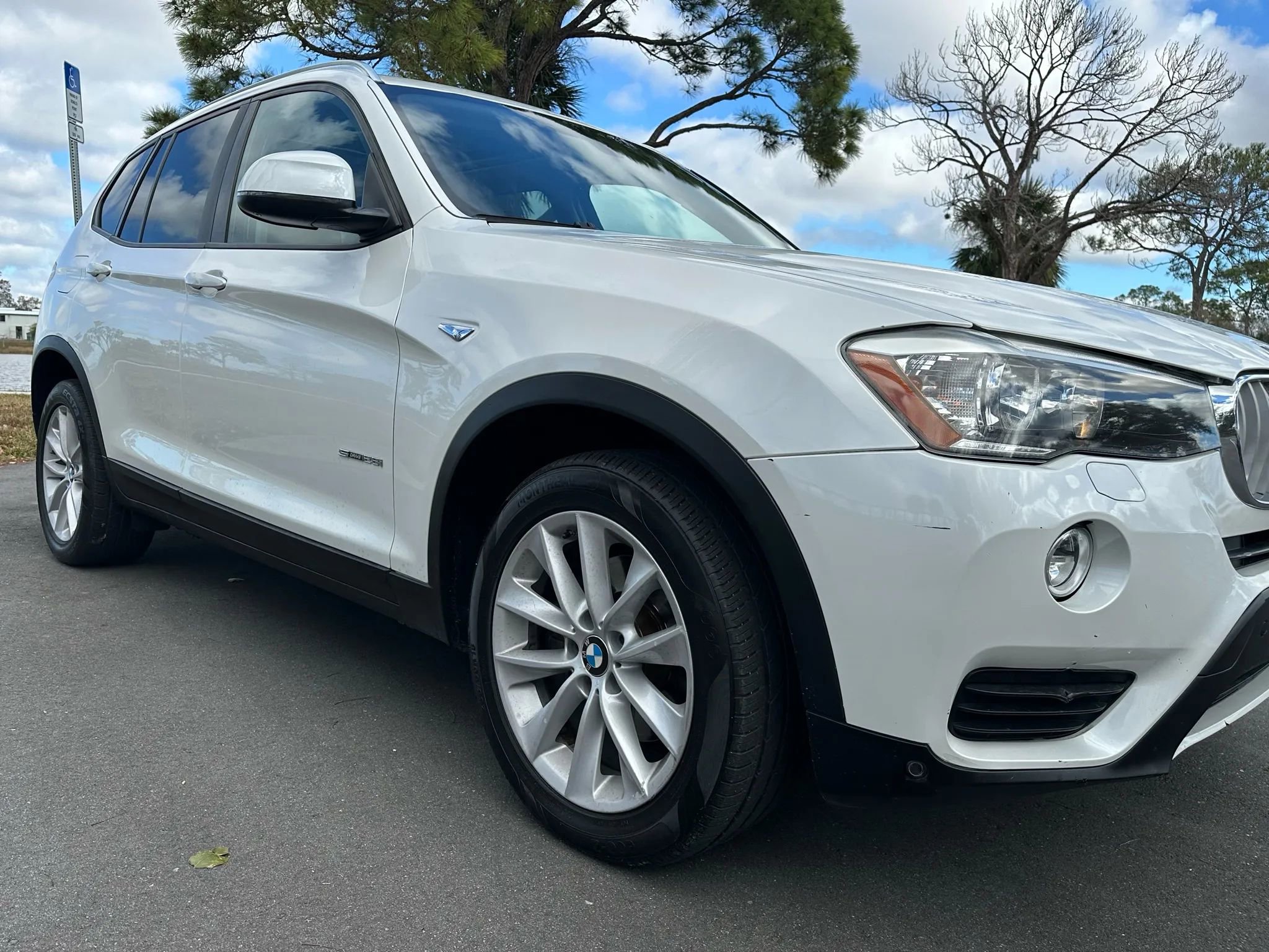 Used 2015 BMW X3 sDrive28i RWD image 5