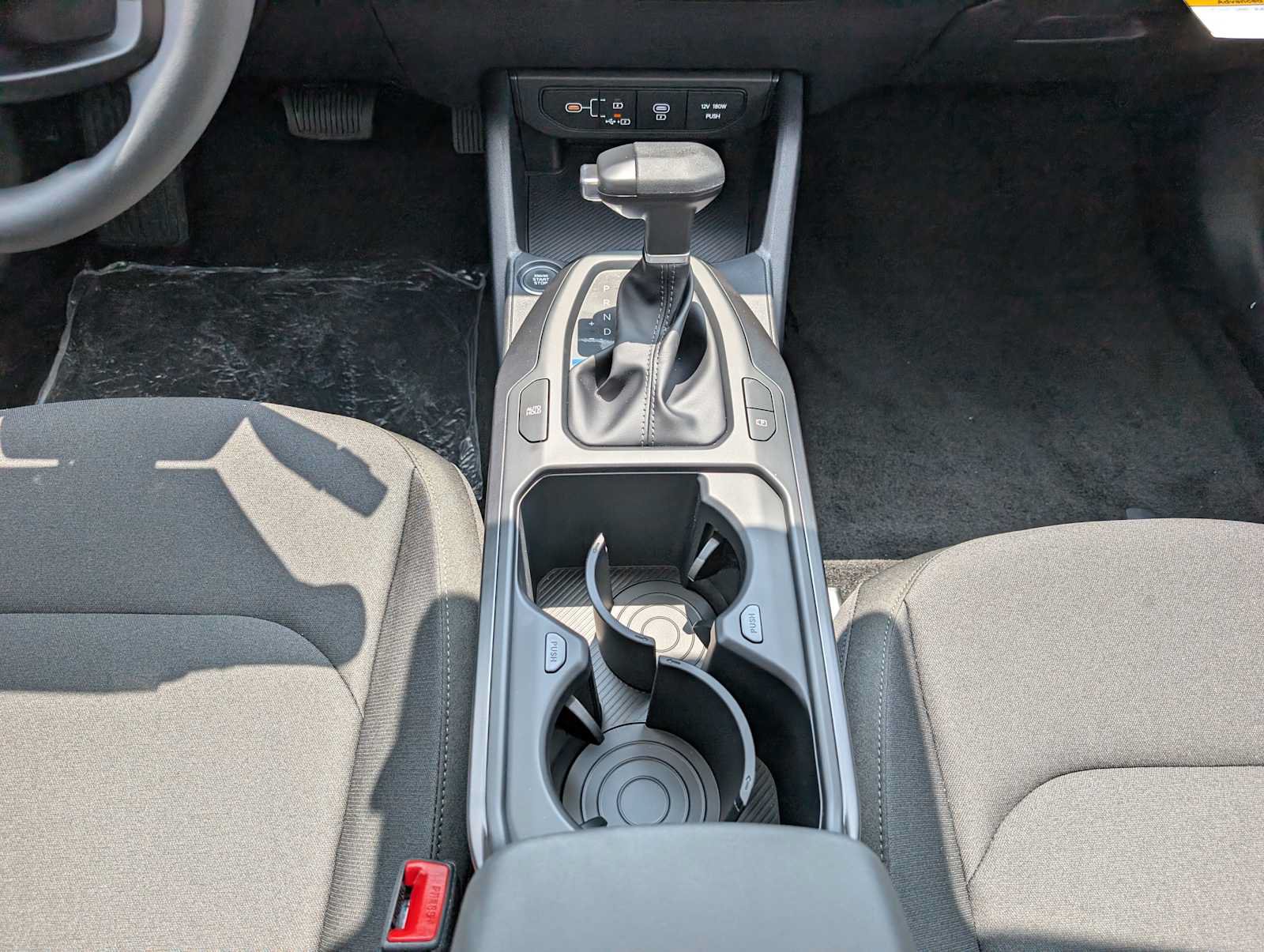 New 2026 Kia K4 FWD image 12