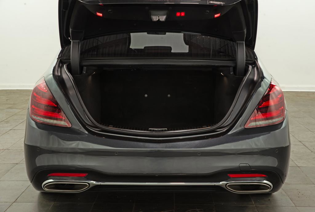 Used 2018 Mercedes-Benz S 560 4MATIC Sedan image 17