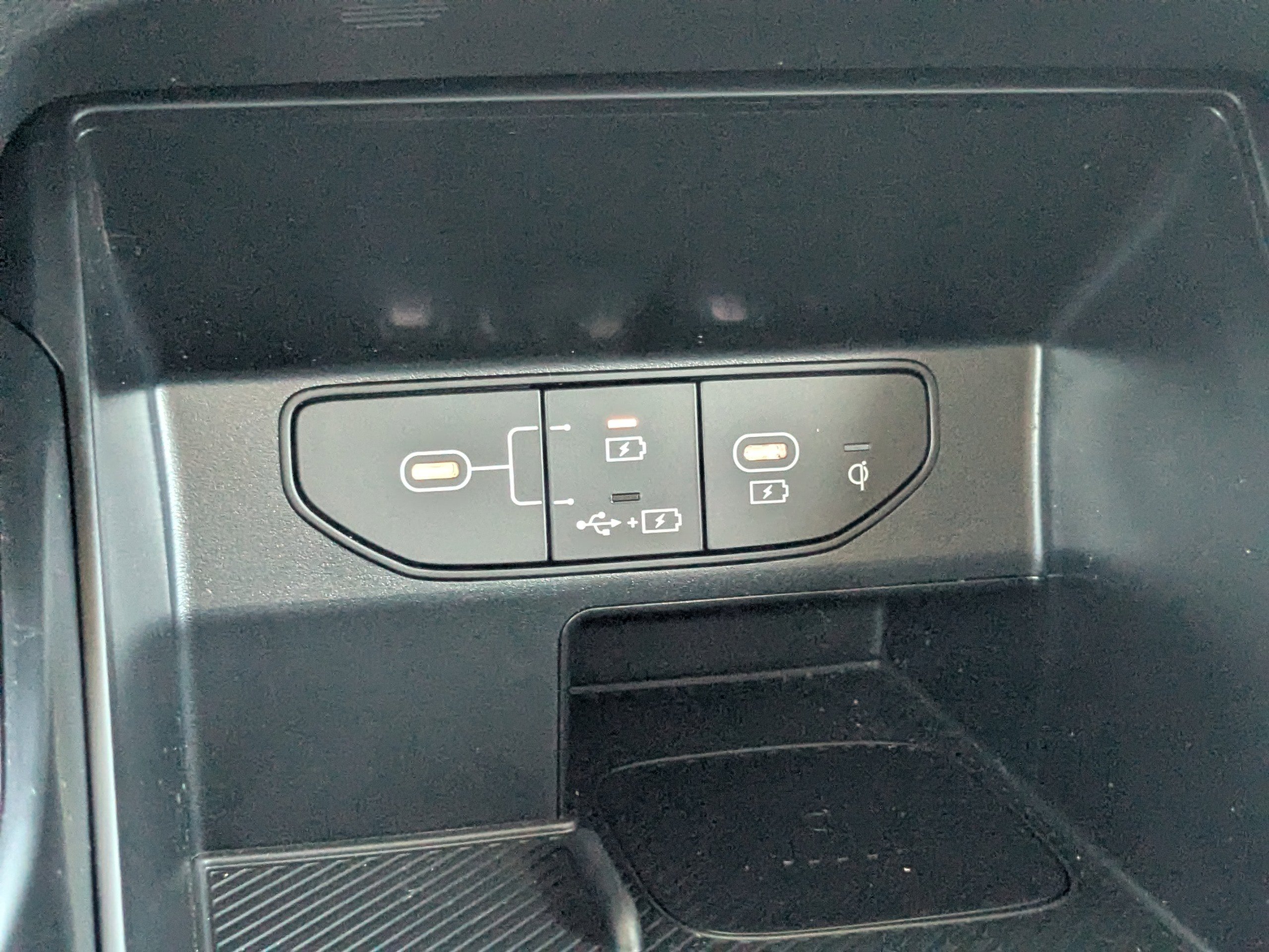 Certified 2025 Kia Sorento S w/ Panoramic Sunroof Package image 26