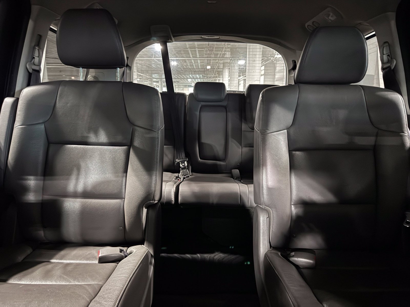 Used 2016 Honda Odyssey Touring Elite image 19