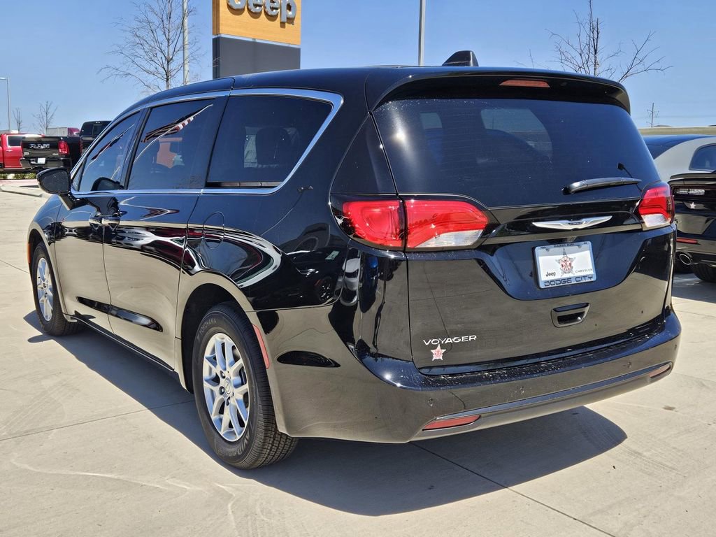 New 2026 Chrysler Voyager LX FWD image 3