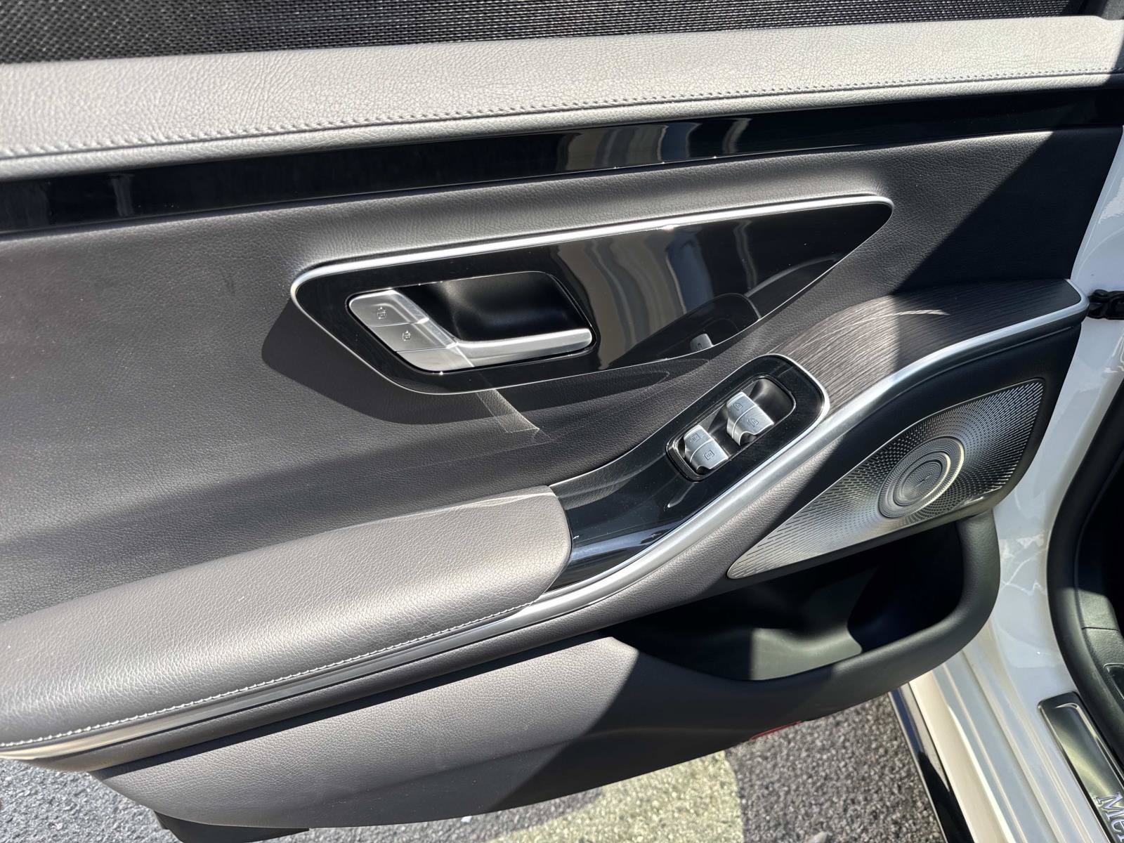 Used 2022 Mercedes-Benz S 500 4MATIC image 9