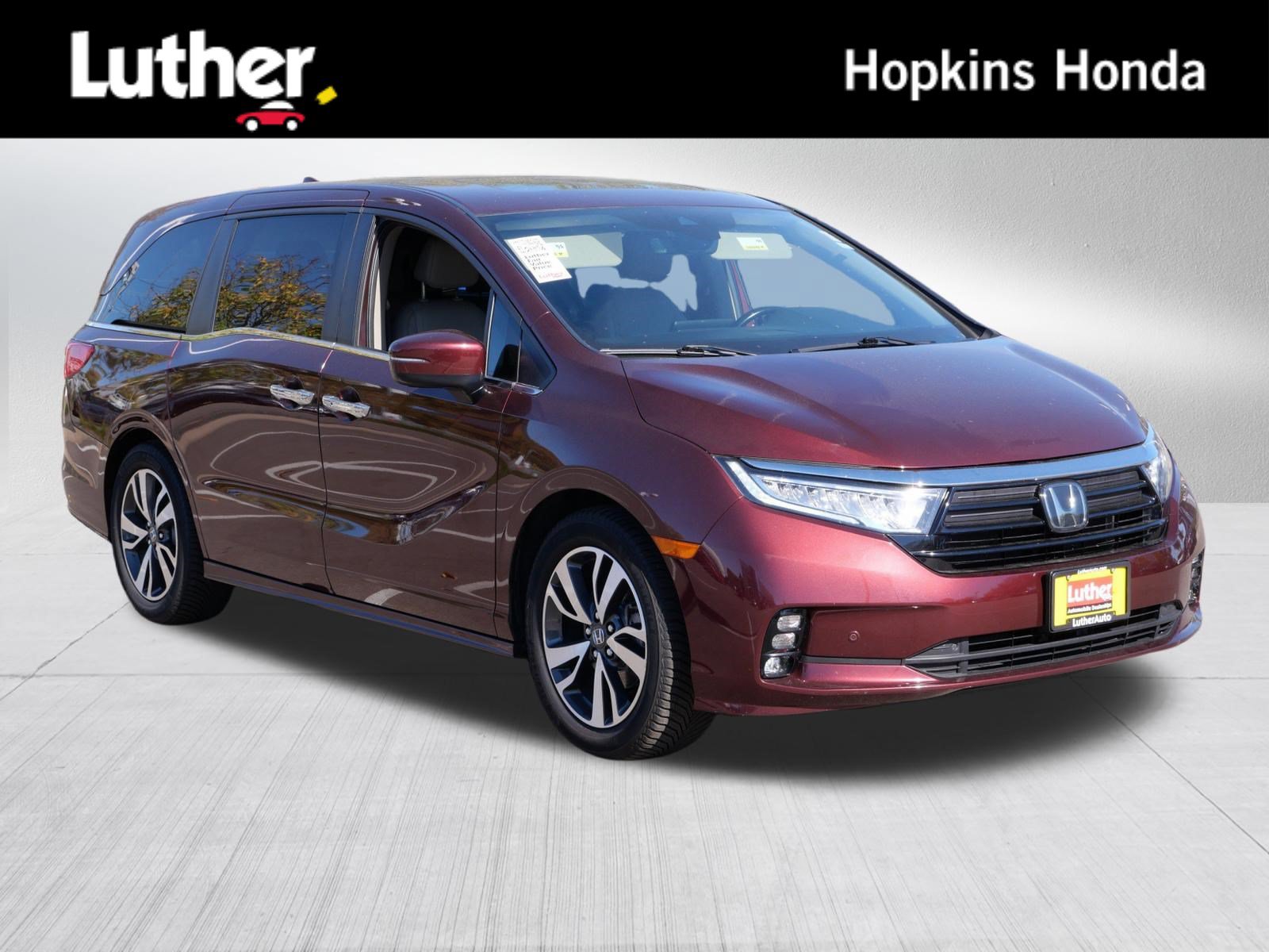 Certified 2021 Honda Odyssey Touring image 1