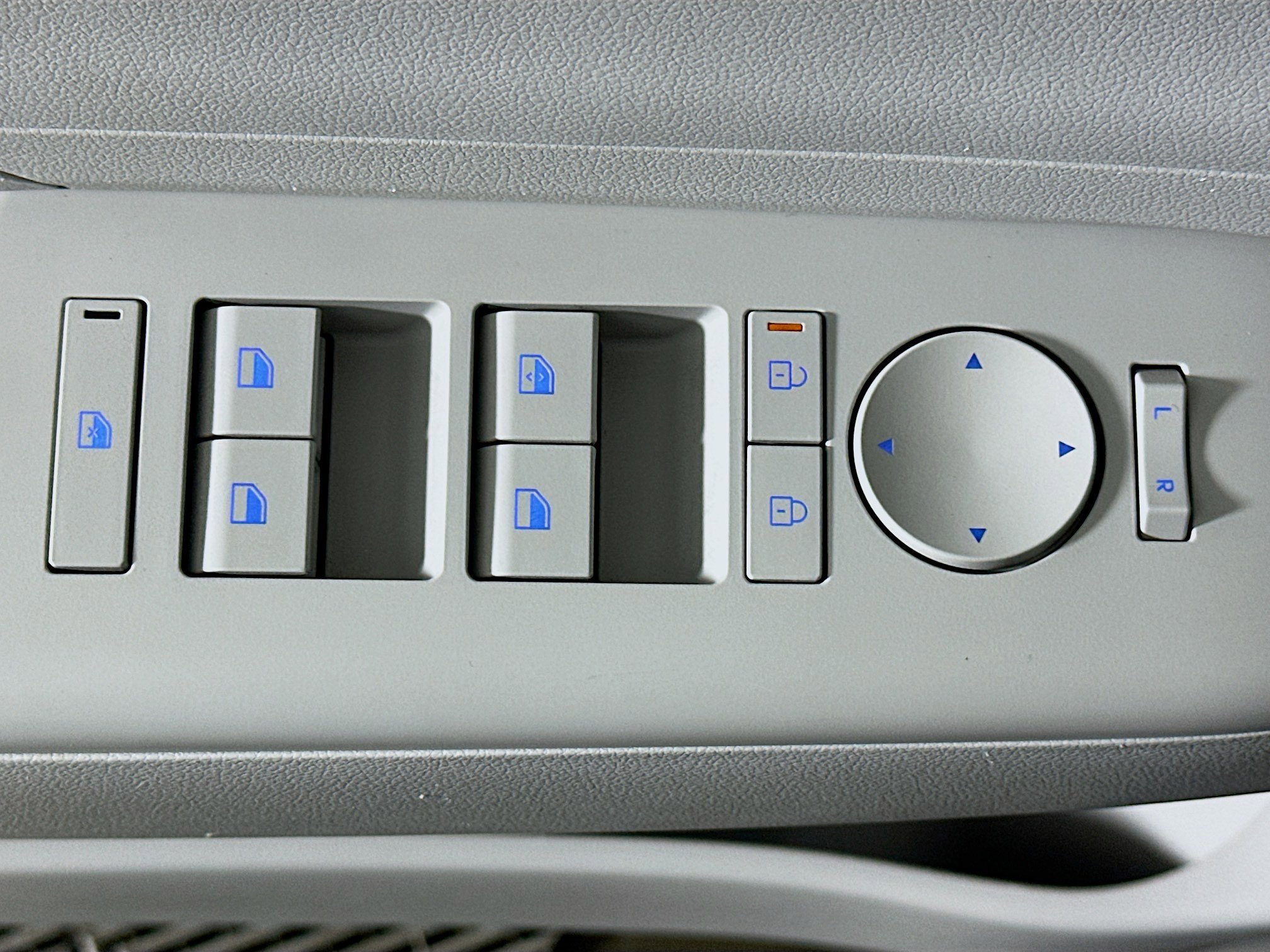 Used 2025 Hyundai Kona SEL image 15