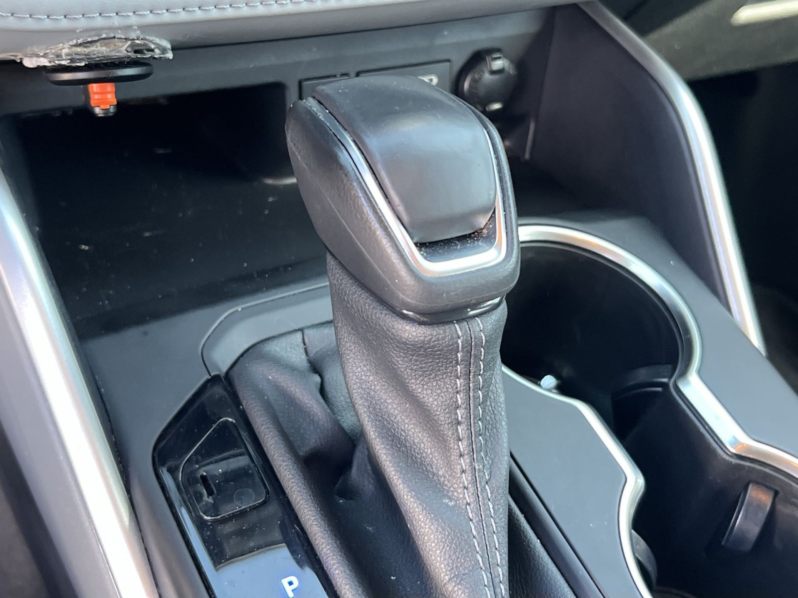 Used 2022 Toyota Highlander XLE AWD/4WD image 22