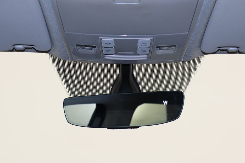 Used 2021 Volkswagen Atlas SE image 27