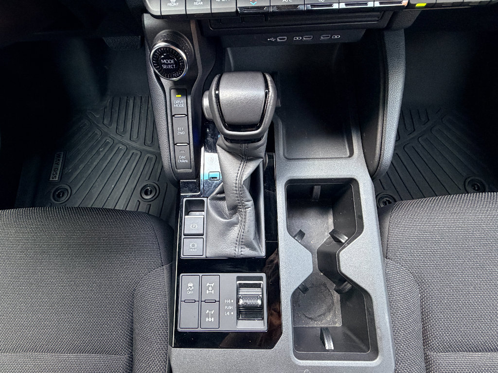 Used 2025 Toyota Land Cruiser 1958 AWD/4WD image 17